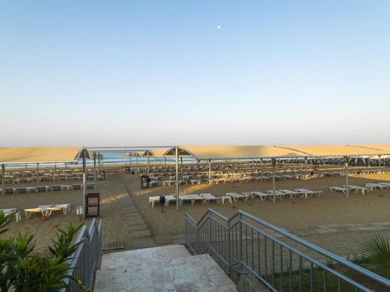 Hane Hotel - Снимка 10