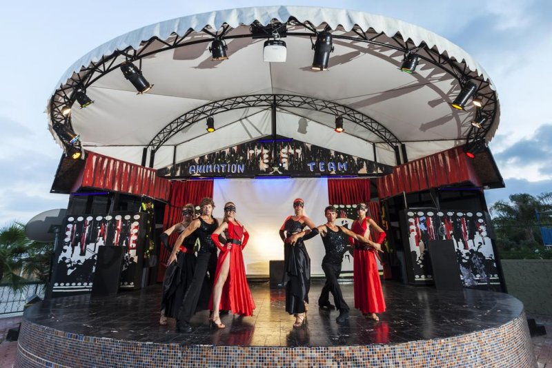 Hane Hotel - Снимка 3