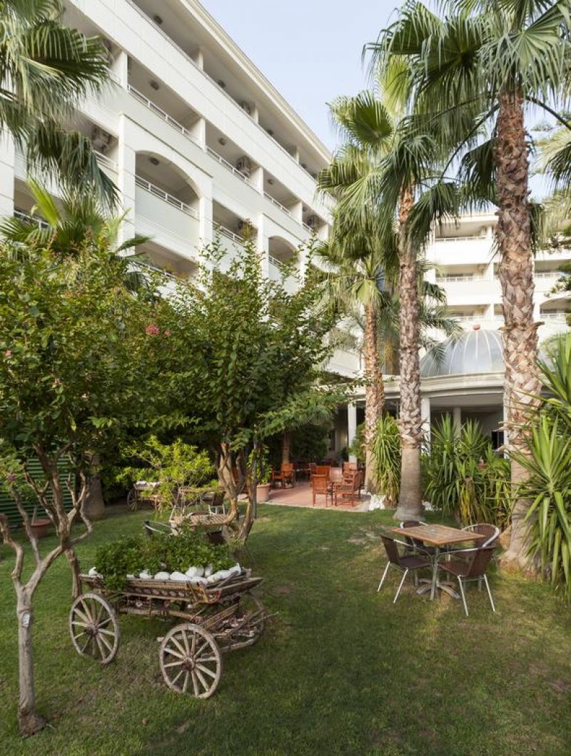 Hane Hotel - Снимка 7