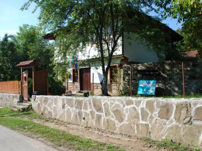 Къща за Гости Четирите Бора - Снимка 3