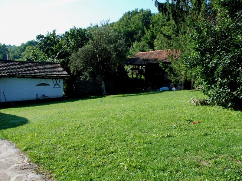 Къща за Гости Четирите Бора - Снимка 10