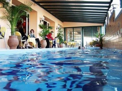 Hotel Platon Beach - Снимка 8