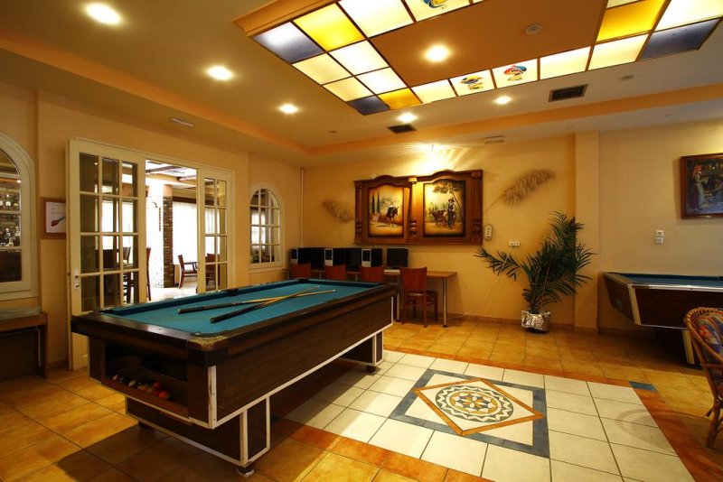 Bintzan Inn Hotel - Снимка 11