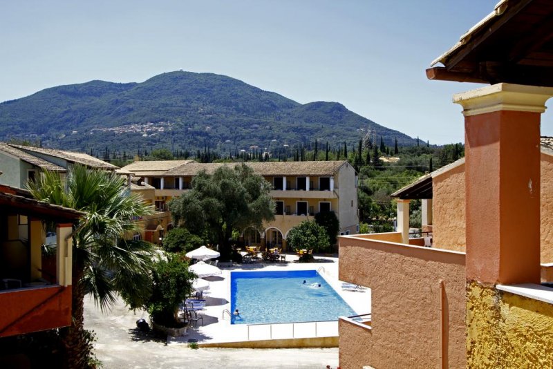 Bintzan Inn Hotel - Снимка 9