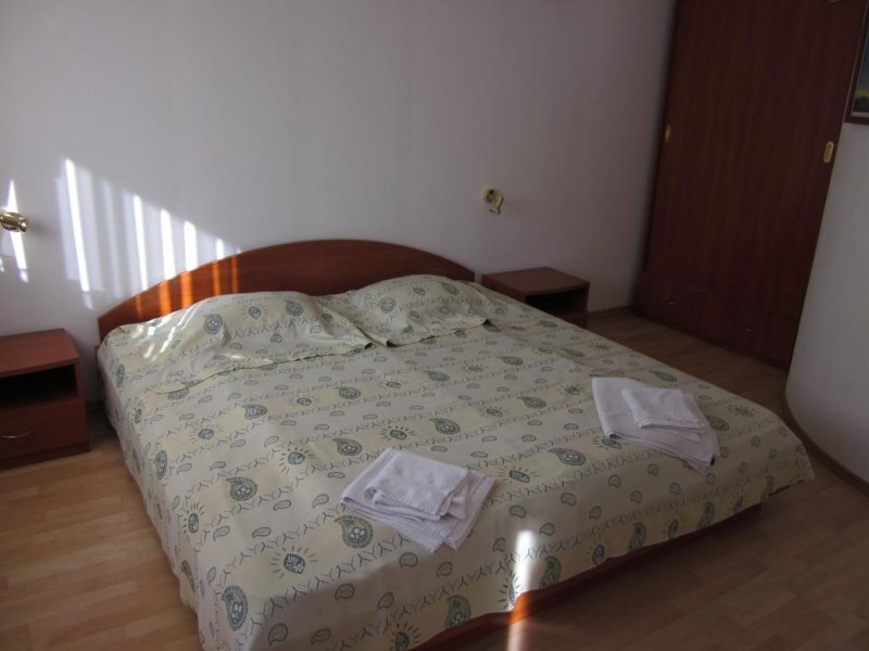 Семеен хотел Каров - Снимка 4