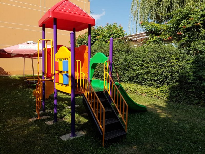 Хотел Лиани - Снимка 1