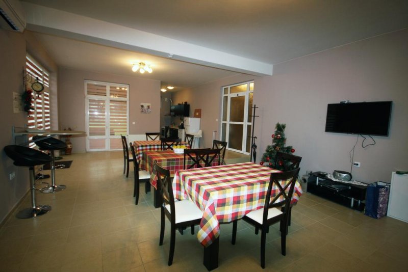 Вила Джерман - Снимка 2