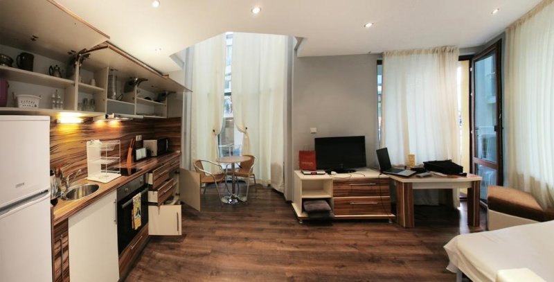 Хотел JBH - Снимка 9