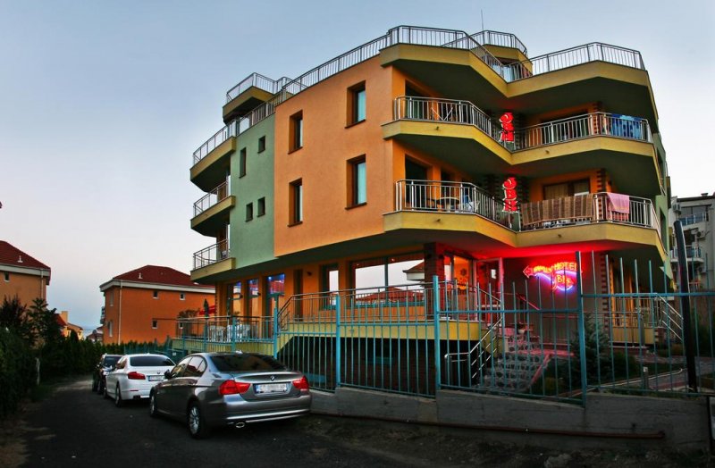 Хотел JBH - Снимка 2