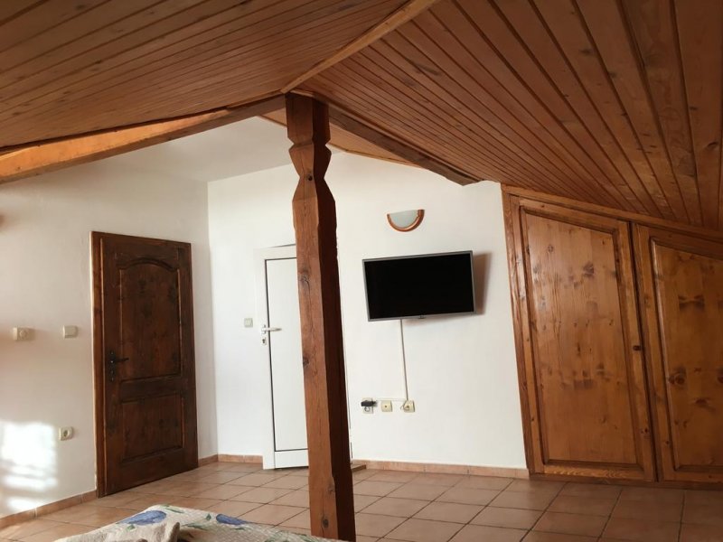 Къща При Чакъра - Снимка 4