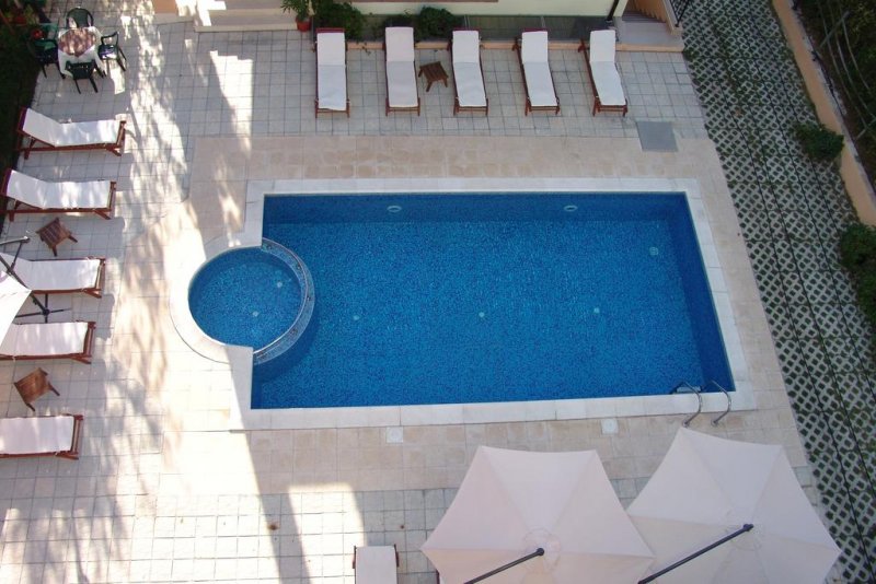 Семеен хотел Серенити - Снимка 11