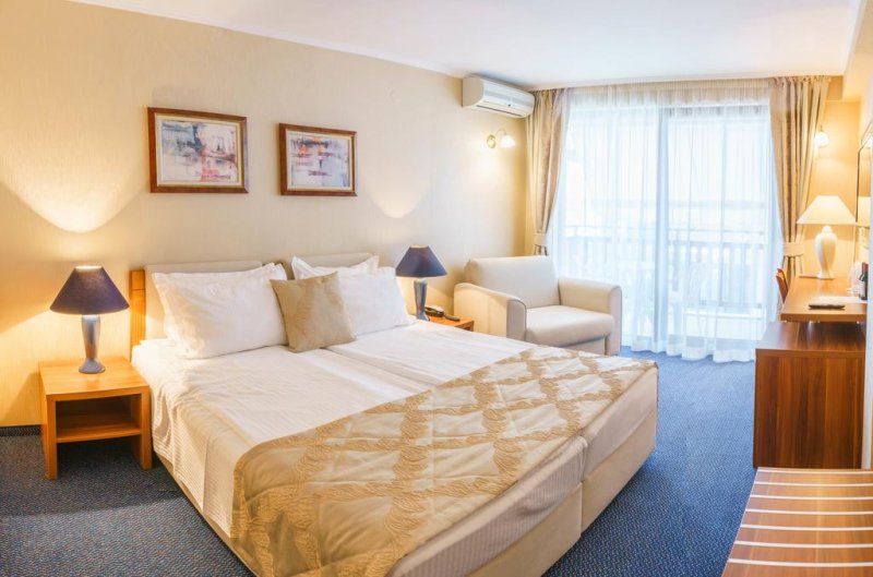 Хотел Фиорд - Снимка 11