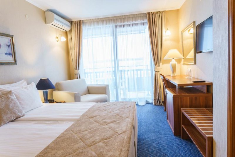 Хотел Фиорд - Снимка 7