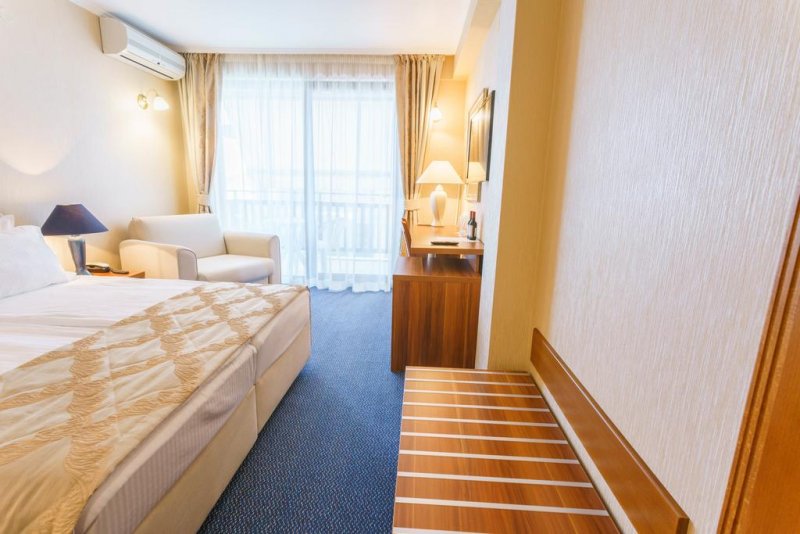 Хотел Фиорд - Снимка 9