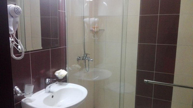 Комплекс Корнелия - Снимка 1