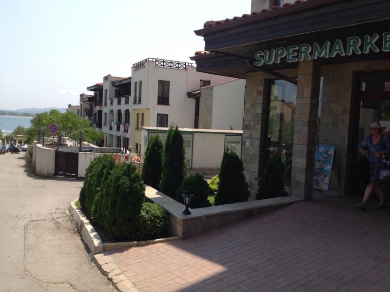 Апартхотел Свети Никола - Снимка 3