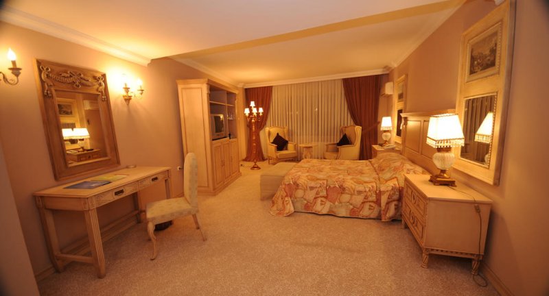 Akol Hotel - Снимка 4