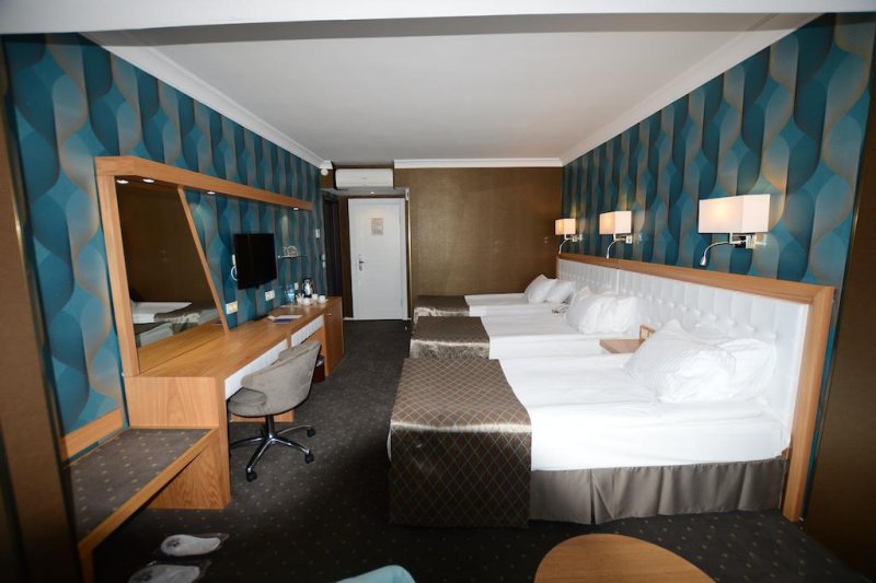 Akol Hotel - Снимка 9