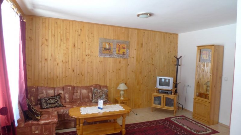 Хотел Елица - Снимка 10