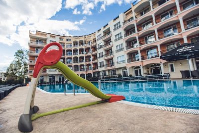 Хотел Авеню Делукс - Снимка 1