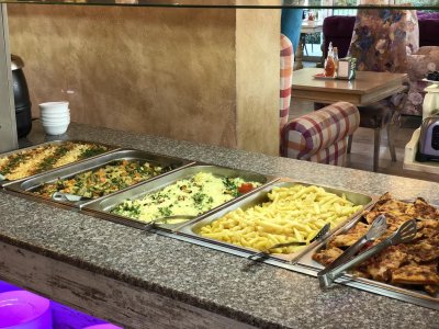 Хотел Авеню Делукс - Снимка 8