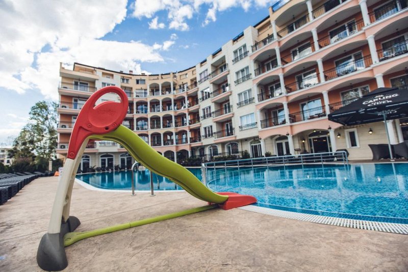 Хотел Авеню Делукс - Снимка 7