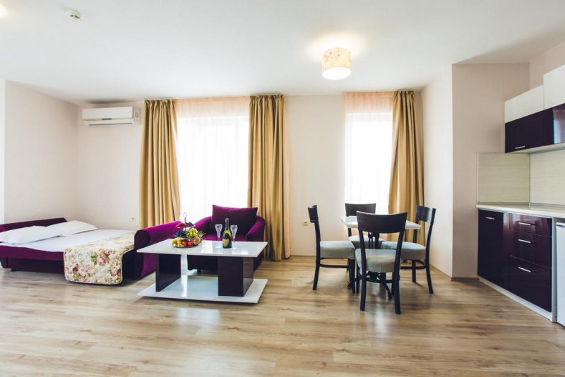 Хотел Авеню Делукс - Снимка 9