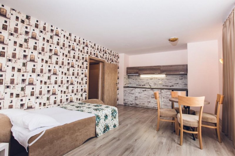 Хотел Авеню Делукс - Снимка 1