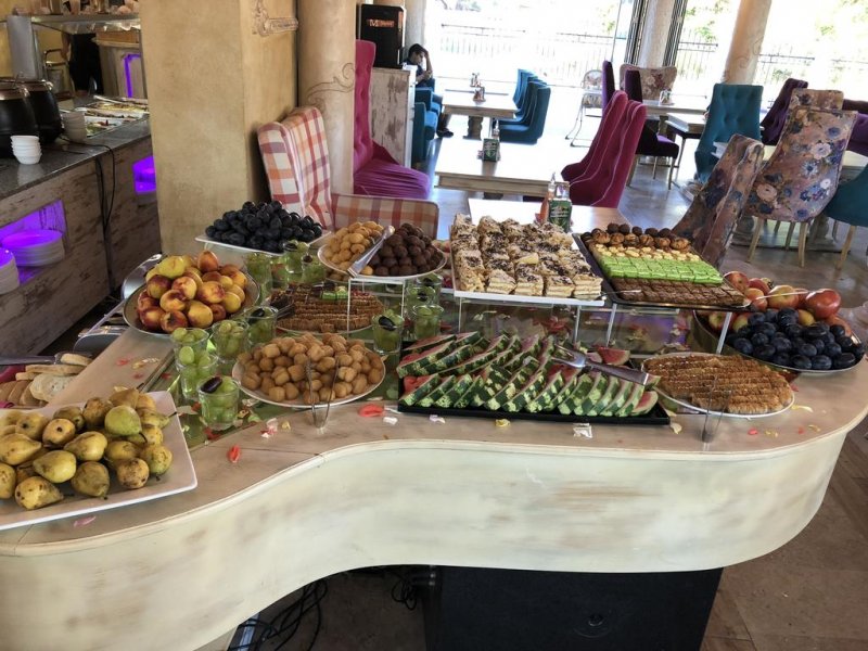 Хотел Авеню Делукс - Снимка 10