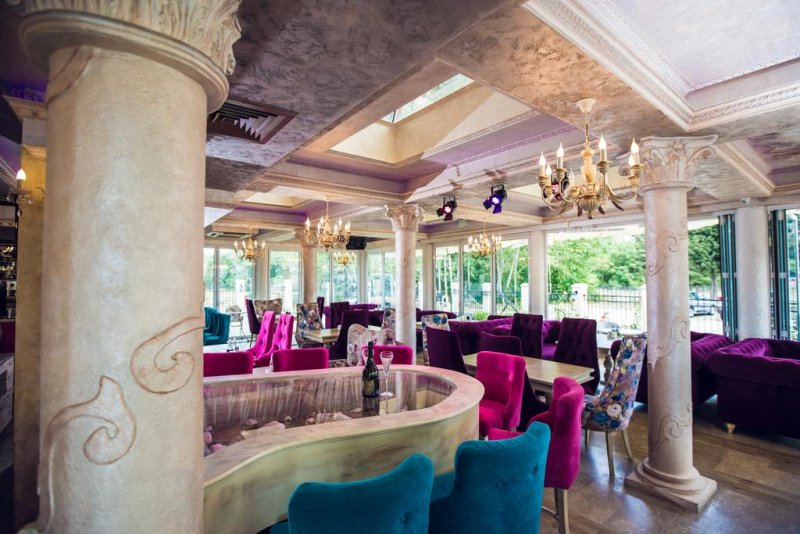 Хотел Авеню Делукс - Снимка 10