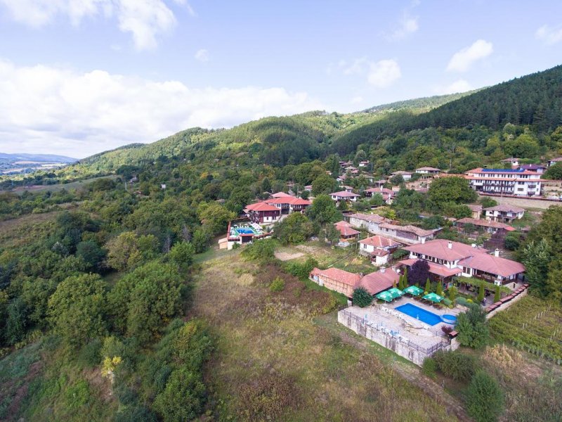 СПА комплекс Костадиновите къщи Съни хилс - Снимка 1