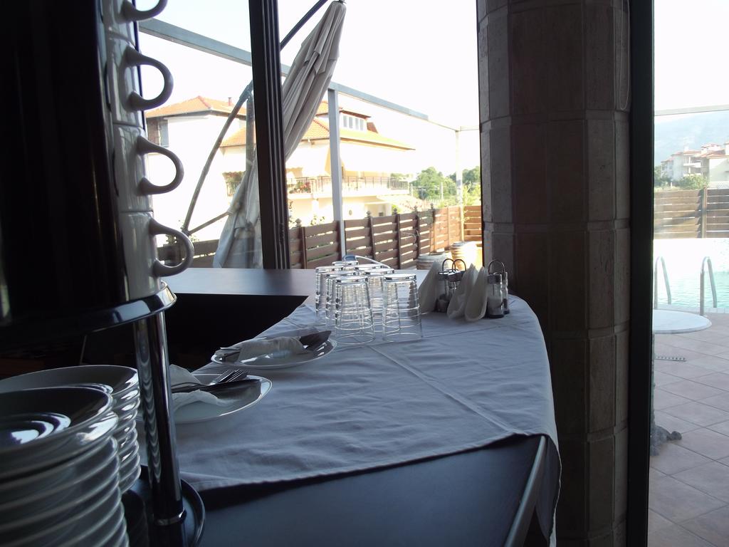 През Юли и Август: 5 нощувки със закуски в хотел Metropole 2*, Олимпийска ривиера, Гърция! - Снимка 16