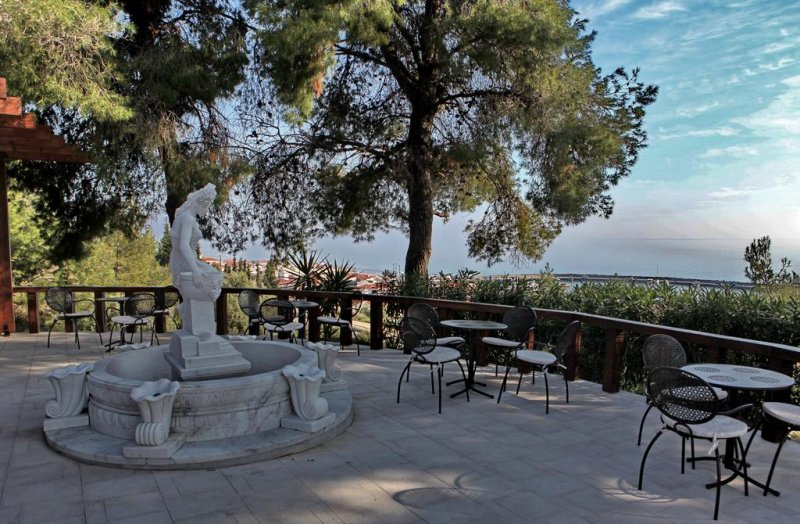 Rahoni Cronwell Park Hotel - Снимка 10