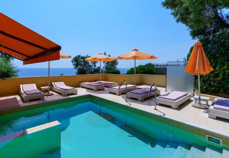 Rahoni Cronwell Park Hotel - Снимка 2