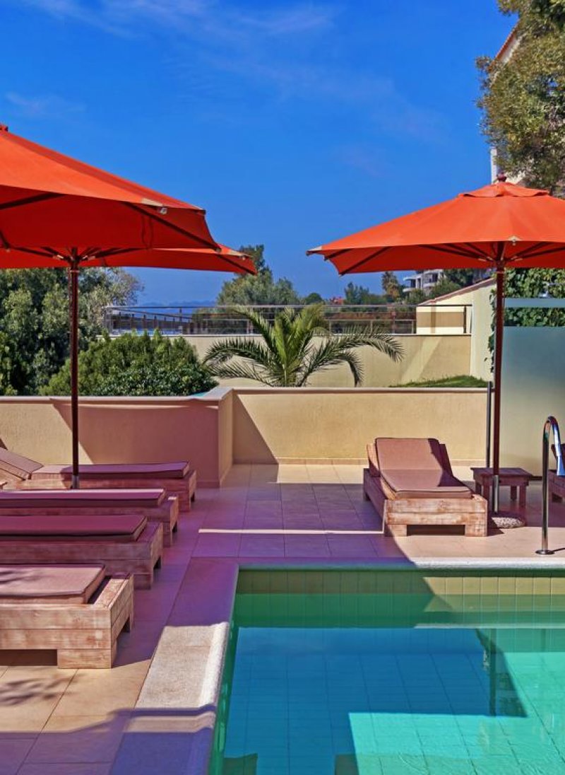 Rahoni Cronwell Park Hotel - Снимка 1