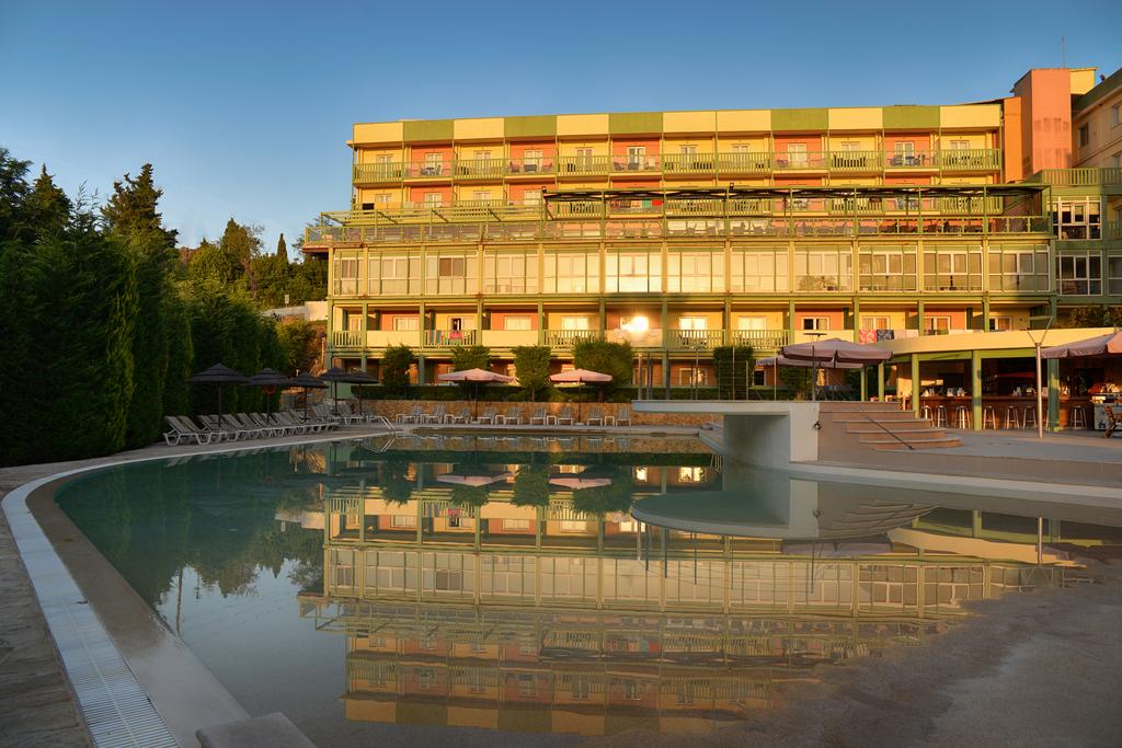 През Септември: 7 нощувки със закуски и вечери в Ariti Grand Hotel 4*, о.Корфу, Гърция! - Снимка 23