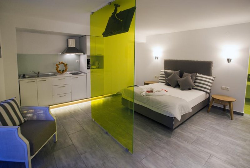 Kapahi Seaview Hotel Apartments - Снимка 11