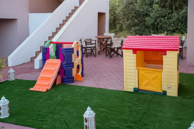 Kapahi Seaview Hotel Apartments - Снимка 4