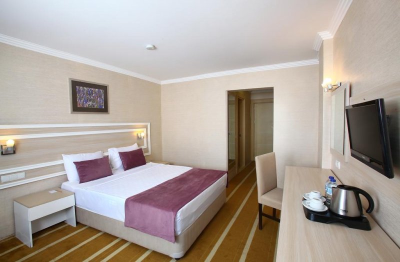 Royal Arena Resort & Spa - Снимка 3