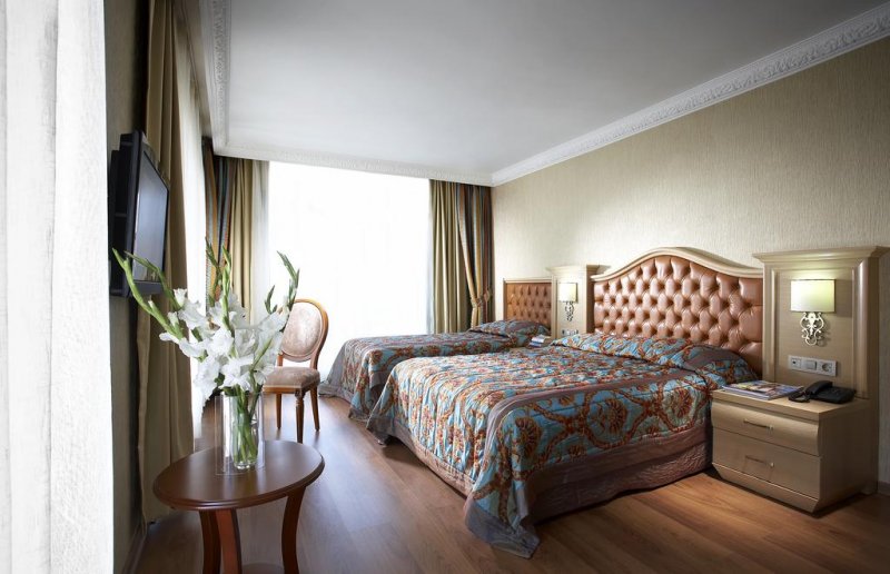 Emre Beach Hotel - Снимка 10
