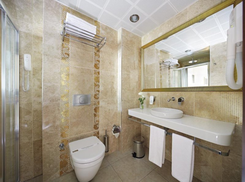 Emre Beach Hotel - Снимка 4