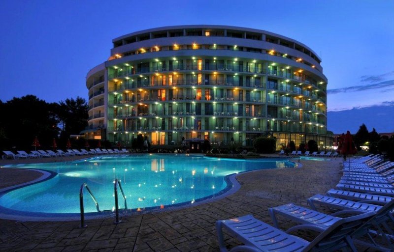 Хотел Колизеум - Снимка 7