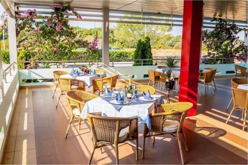 Hotel Lion - Снимка 9