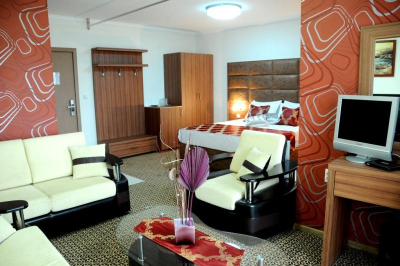 Hotel Lion - Снимка 5