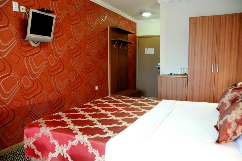 Hotel Lion - Снимка 7