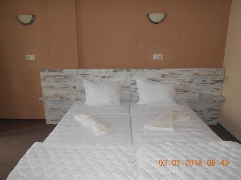 Семеен хотел Вивас - Снимка 2