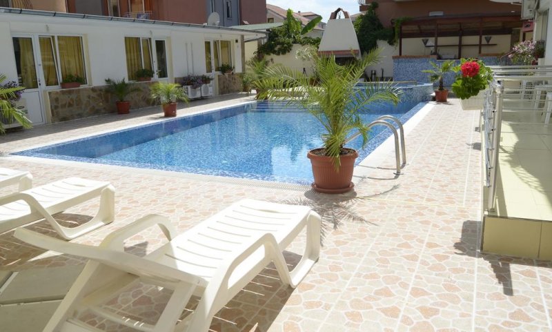 Семеен хотел Бохеми - Снимка 4