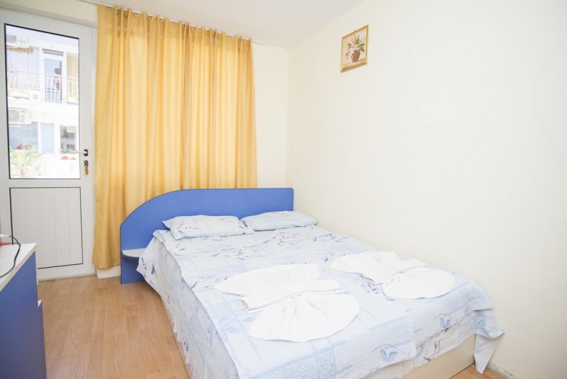 Семеен хотел Бохеми - Снимка 3