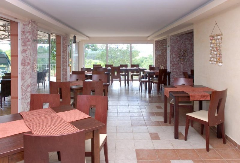 Хотел Рилена - Снимка 10