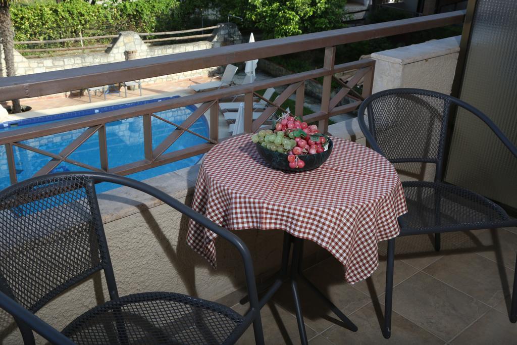 3 нощувки със закуски и вечери в Zeus Hotel 2*, Халкидики, Гърция през Септември и Октомври! - Снимка 44